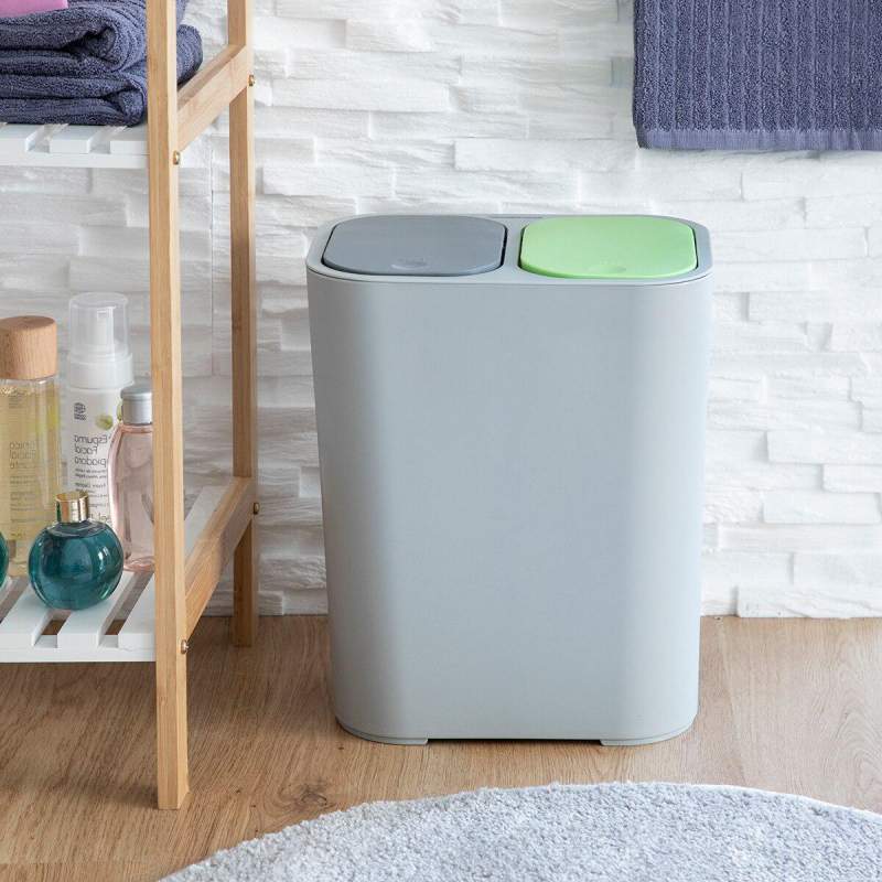 Double Trash Can with Lids eStore