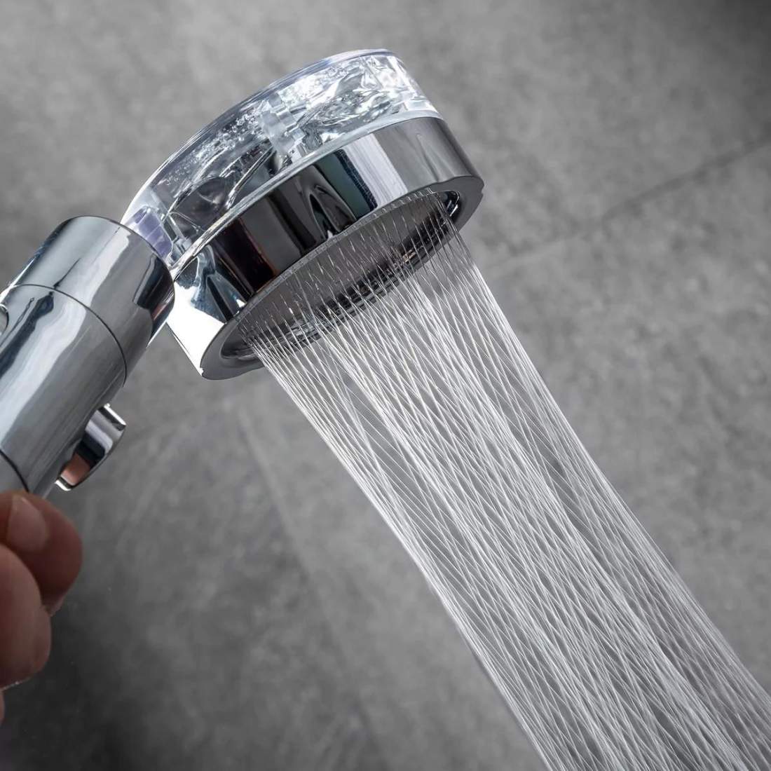 Shower Head with Propeller eStore