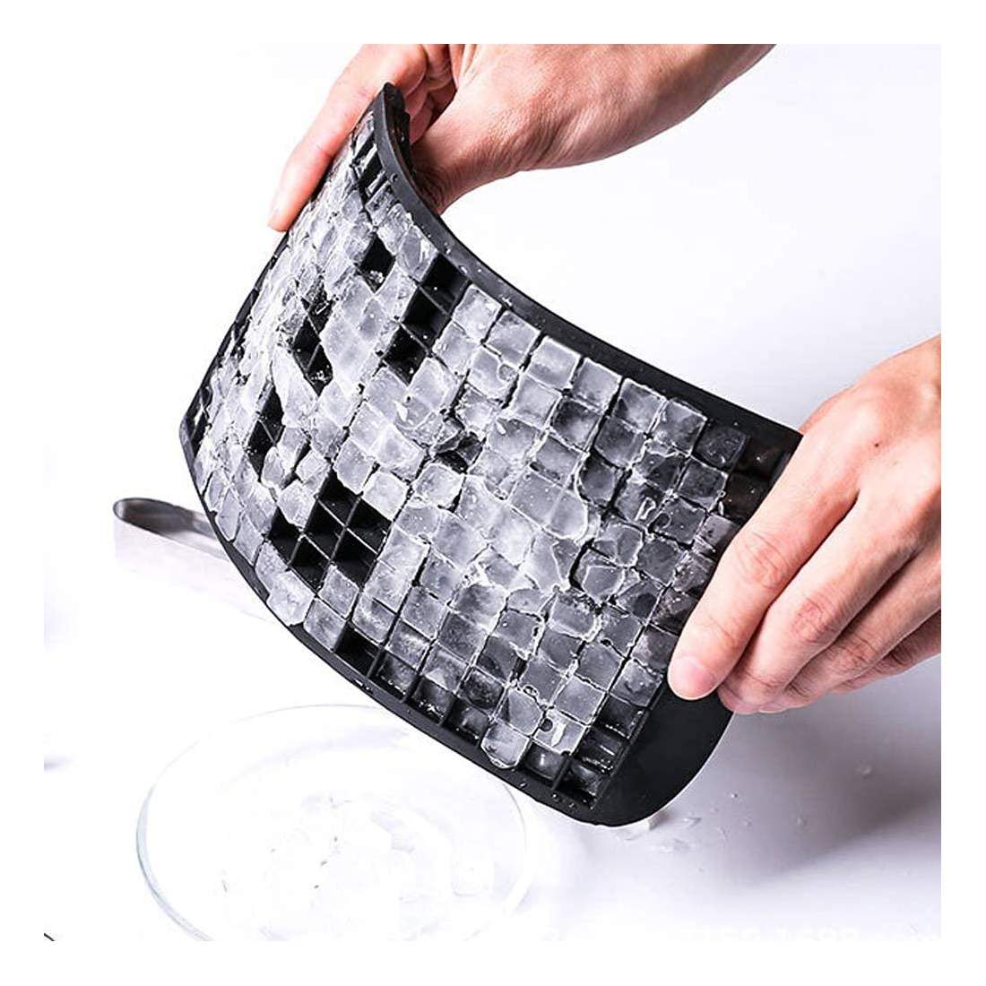 Isform för 160 Isbitar - Svart | Hem & Hobby - Hem & Hushåll - Kök - Köksredskap - Isformar | Pryloteket