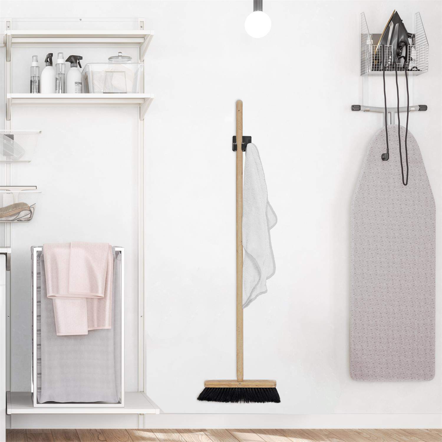 Selvklæbende kosteholder med krog