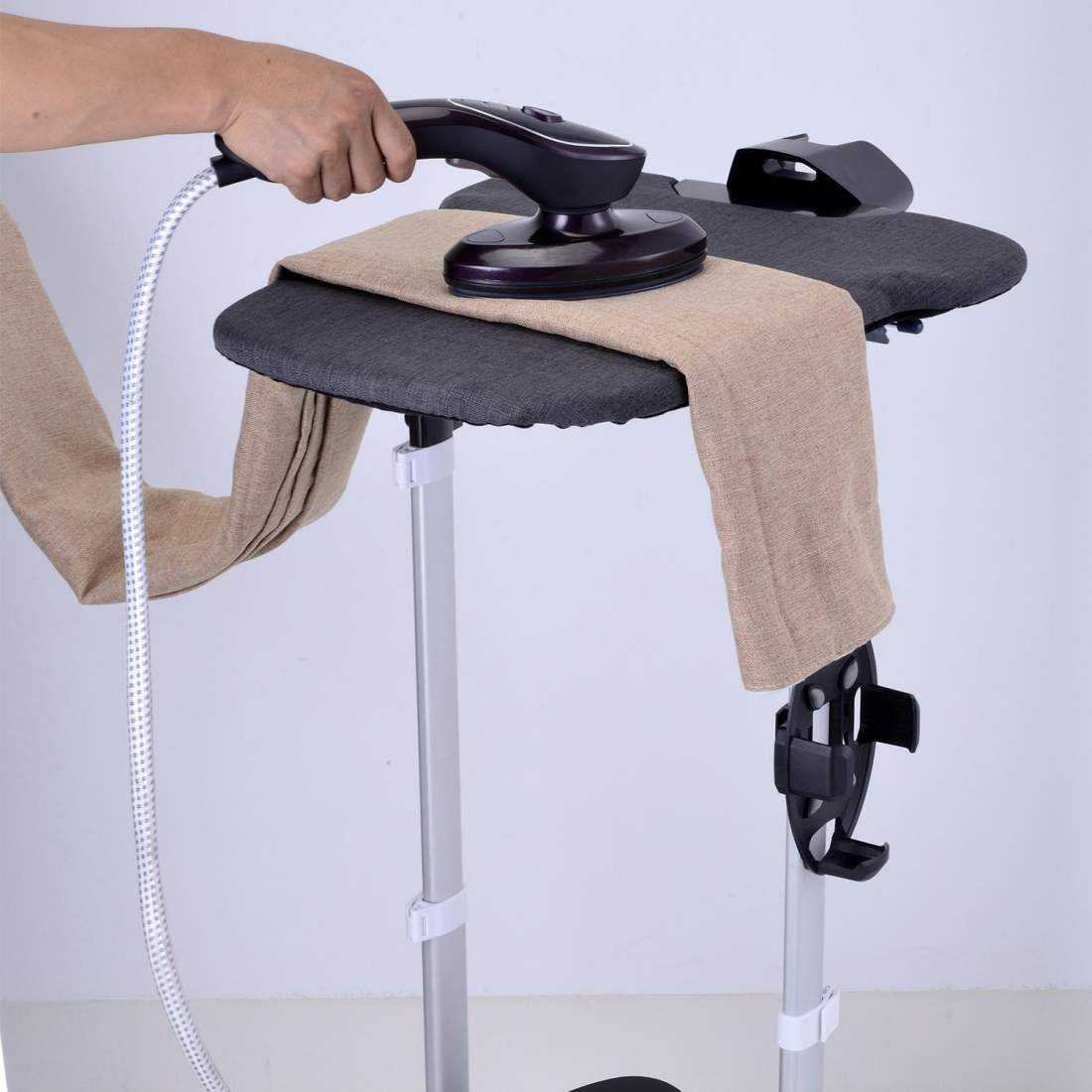 Steamer with Ironing Board eStore