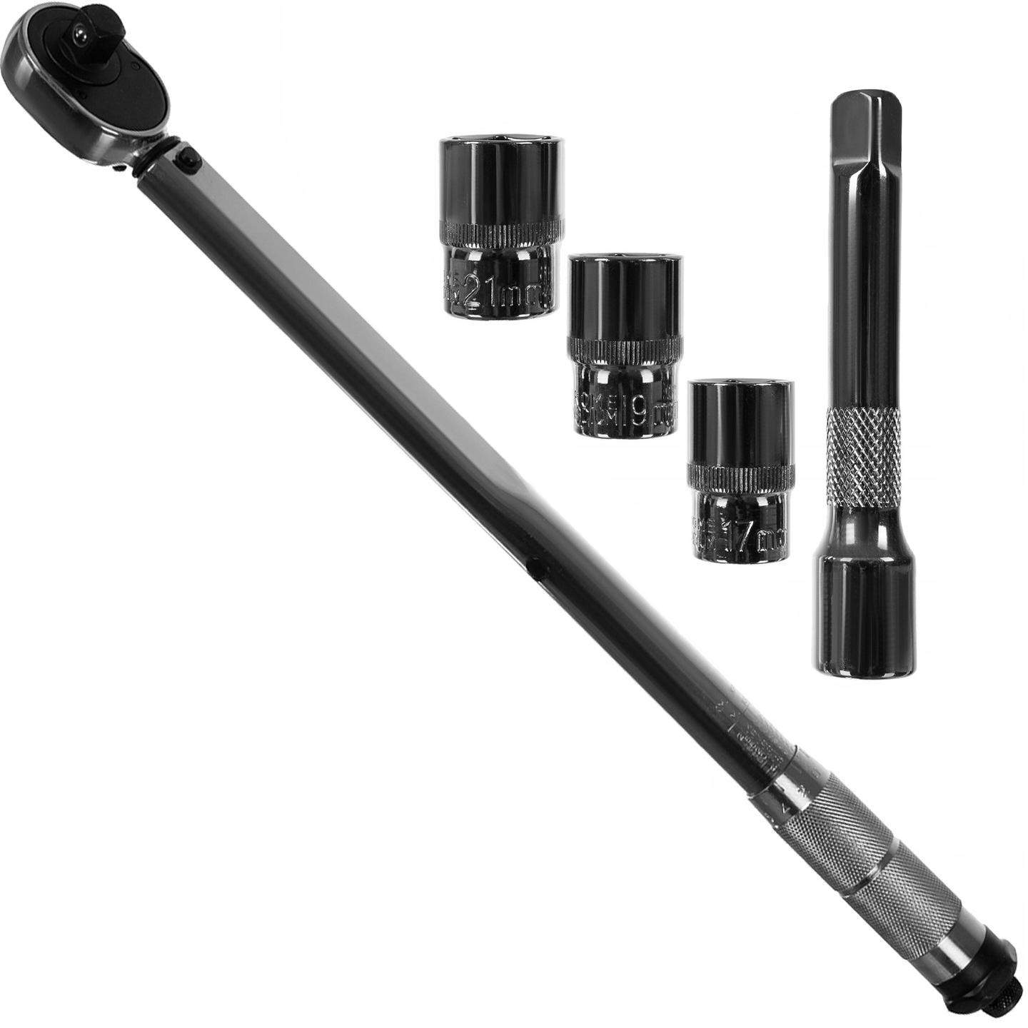 Sarja, jossa momenttiavain, jatkovarsi ja hylsyjä